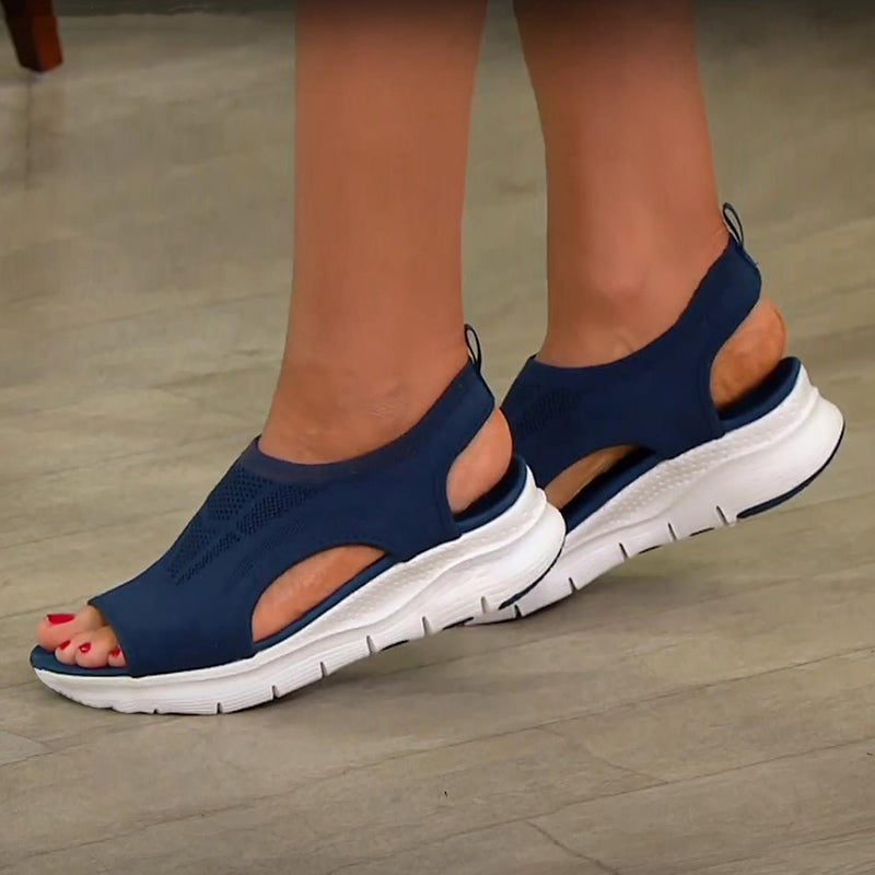 Eline – aansluitende sandalen